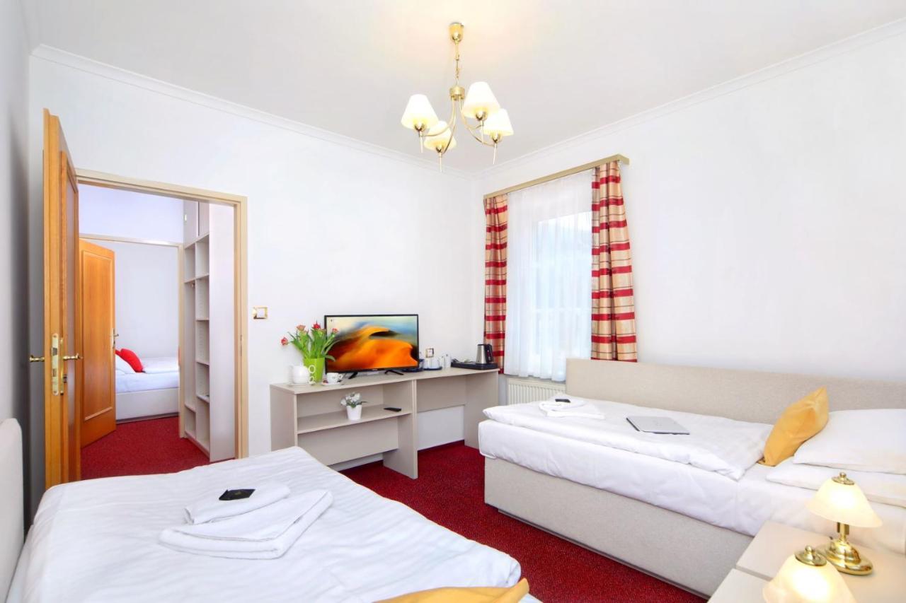 Hotel Hradec Spindleruv Mlyn Bagian luar foto