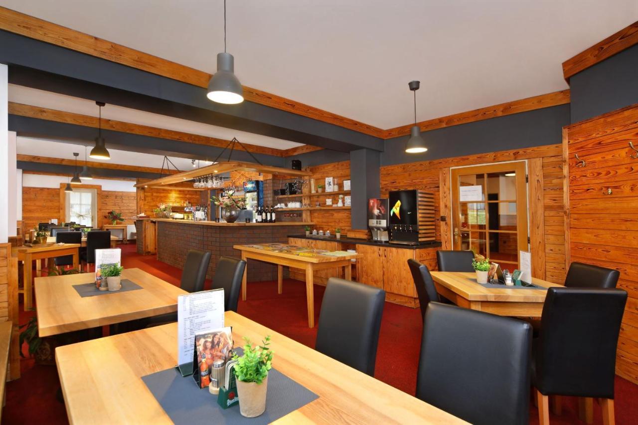 Hotel Hradec Spindleruv Mlyn Bagian luar foto