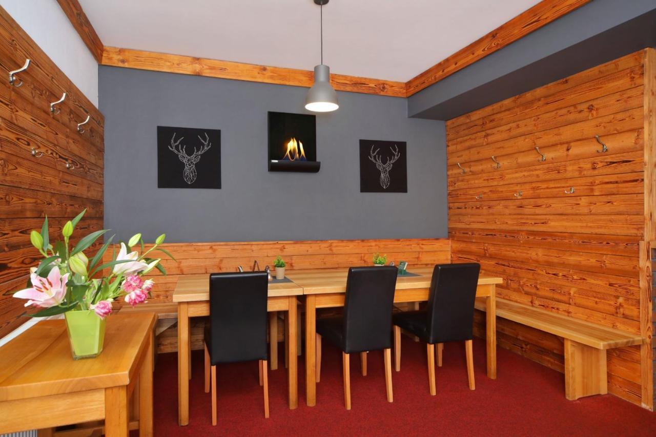 Hotel Hradec Spindleruv Mlyn Bagian luar foto