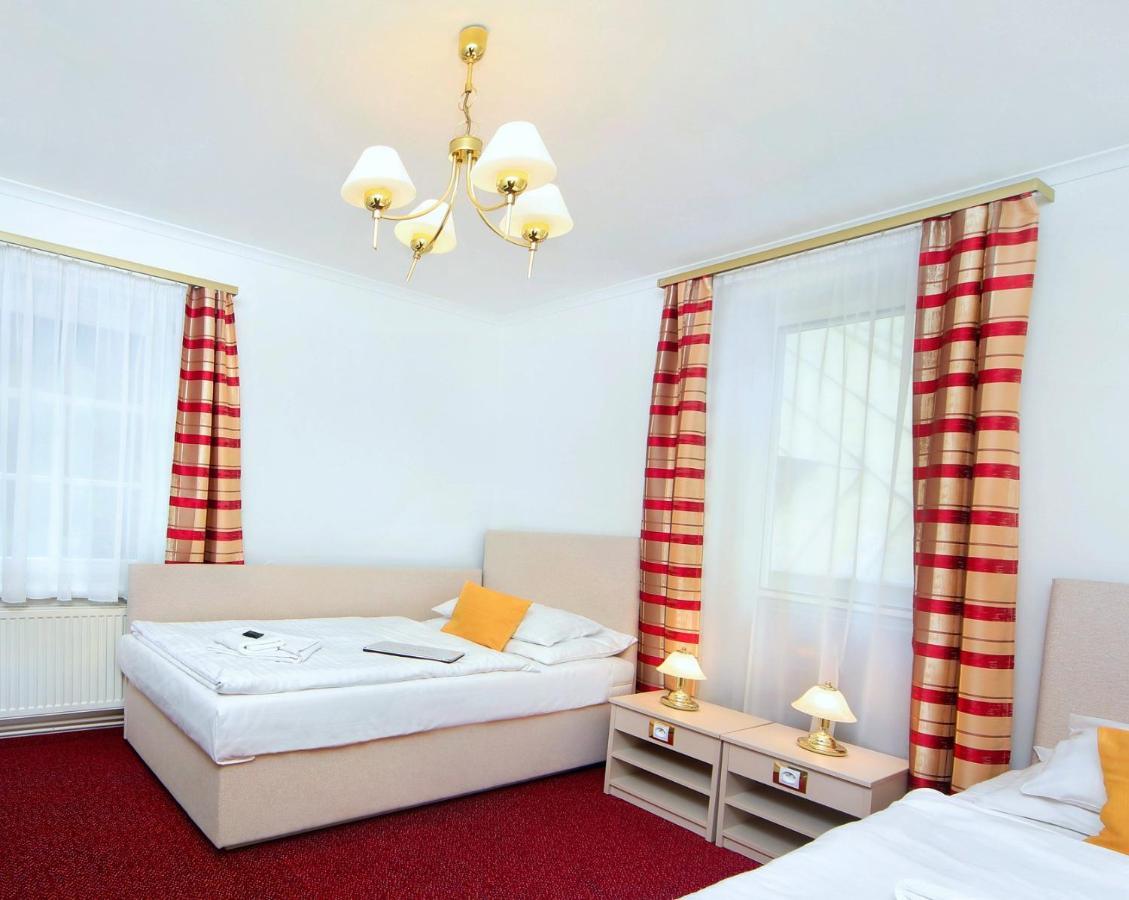 Hotel Hradec Spindleruv Mlyn Bagian luar foto