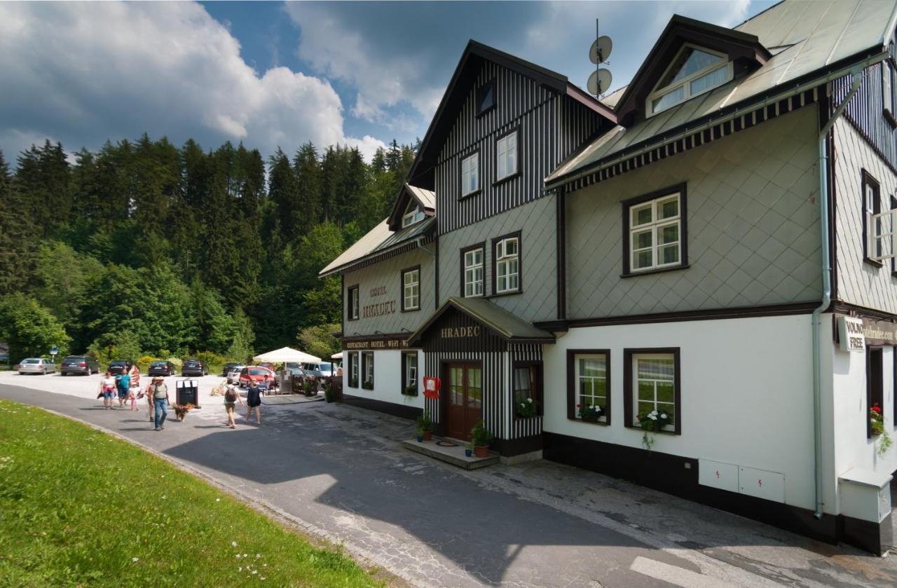 Hotel Hradec Spindleruv Mlyn Bagian luar foto
